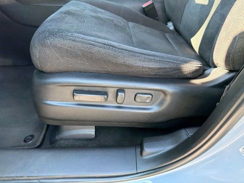 Used 2022 Honda Pilot Sport image 9
