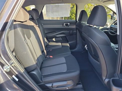 New 2026 Kia Sorento LX image 12