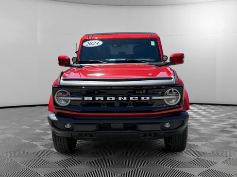 Used 2024 Ford Bronco Outer Banks AWD/4WD image 8