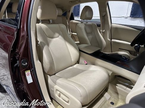 Used 2013 Lexus RX 450h AWD w/ Navigation Pkg image 14