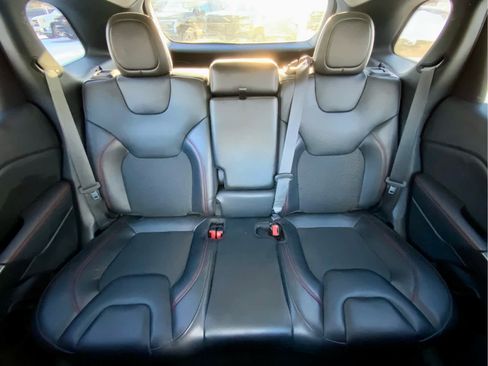 Used 2021 Jeep Cherokee Trailhawk w/ Comfort/Convenience Group image 27