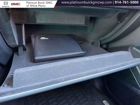 Used 2023 Audi Q8 Premium Plus image 33