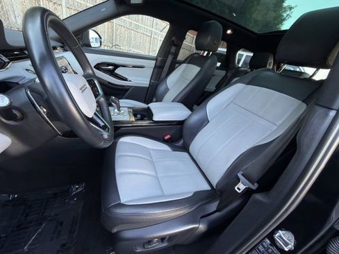 Used 2023 Land Rover Range Rover Evoque R-Dynamic S AWD/4WD image 21