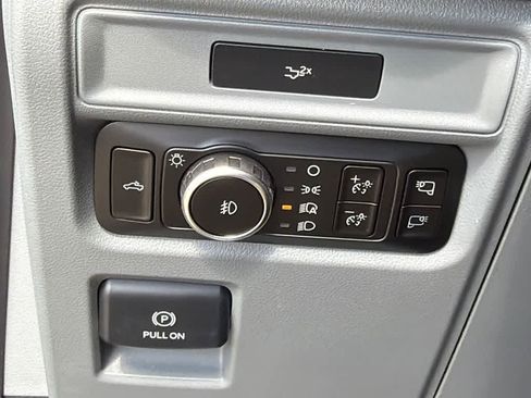 New 2026 Ford F150 XLT w/ Equipment Group 302A MID image 30