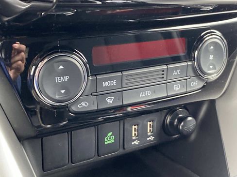 New 2026 Mitsubishi Eclipse Cross LE image 10