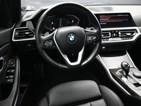 Used 2020 BMW 330i Sedan w/ Premium Package RWD image 16
