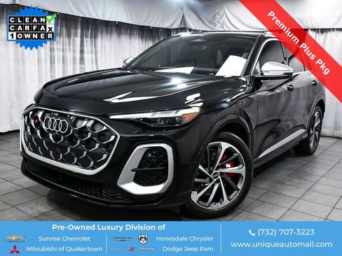 Used 2025 Audi SQ5 Premium Plus w/ Premium Plus Package AWD/4WD image 1