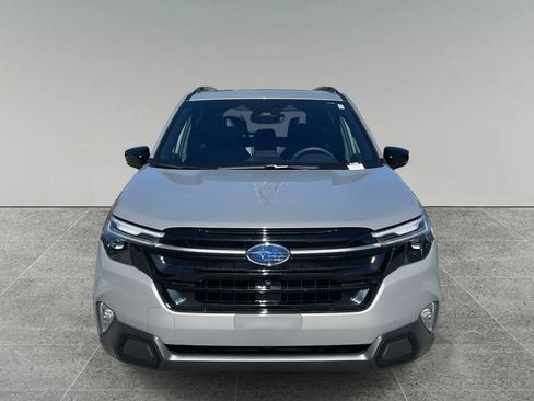 Certified 2025 Subaru Forester Touring w/ Popular Package - Touring image 8