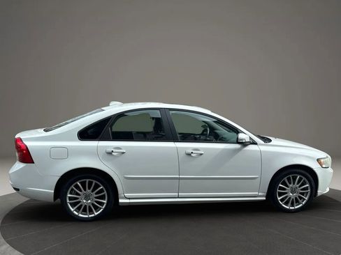 Used 2010 Volvo S40 2.4i FWD image 4