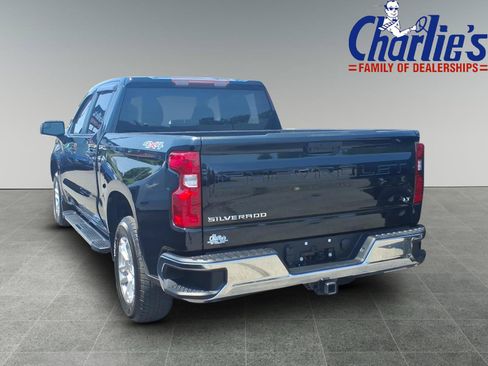Used 2023 Chevrolet Silverado 1500 LT AWD/4WD image 5