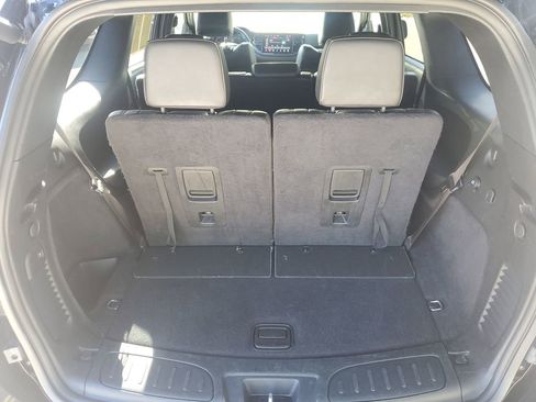 Used 2024 Dodge Durango GT image 15