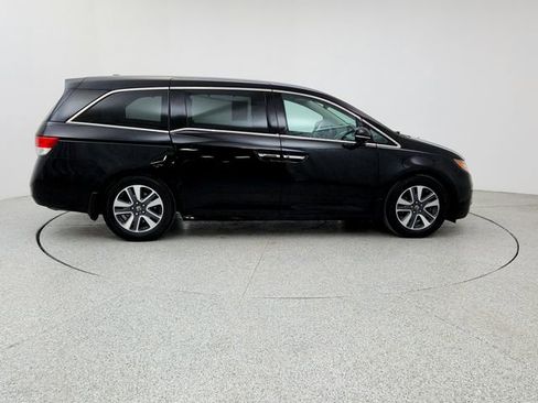Used 2016 Honda Odyssey Touring image 4