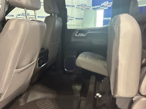Used 2025 Chevrolet Silverado 1500 LTZ AWD/4WD image 41