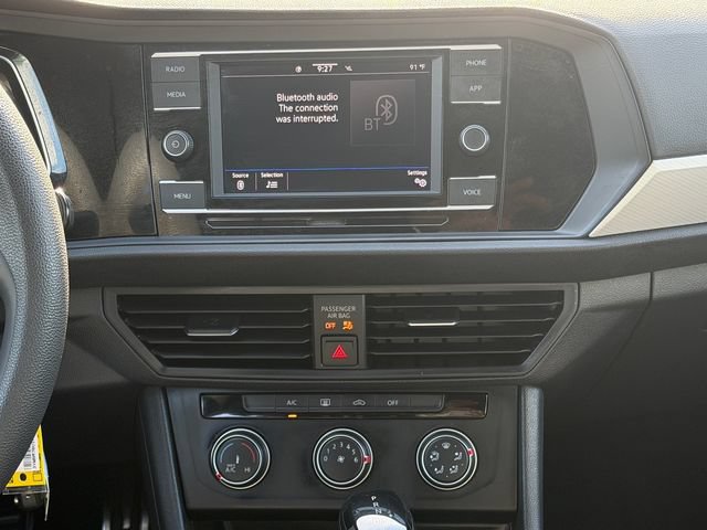 Certified 2023 Volkswagen Jetta Sport FWD image 16