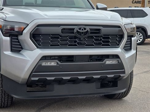 New 2026 Toyota Tacoma TRD Off-Road image 9