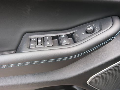 Used 2024 Jeep Grand Cherokee Trailhawk image 32