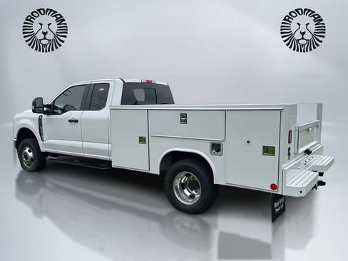 New 2026 Ford F350 XL w/ XL Chrome Package AWD/4WD image 7