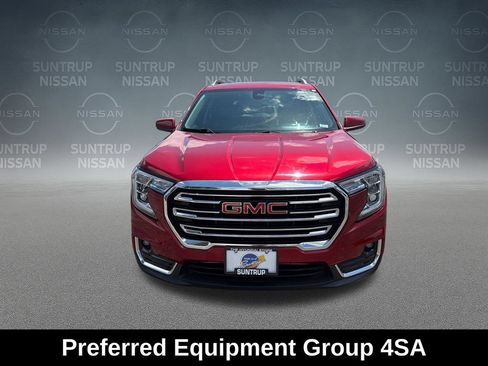 Used 2023 GMC Terrain SLT FWD image 10