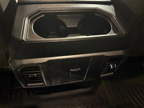 Used 2015 Ford F150 XLT w/ Equipment Group 301A Mid image 18