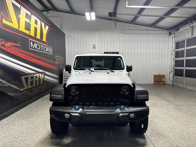 Used 2023 Jeep Wrangler Unlimited w/ 8.4" Radio Group AWD/4WD image 32