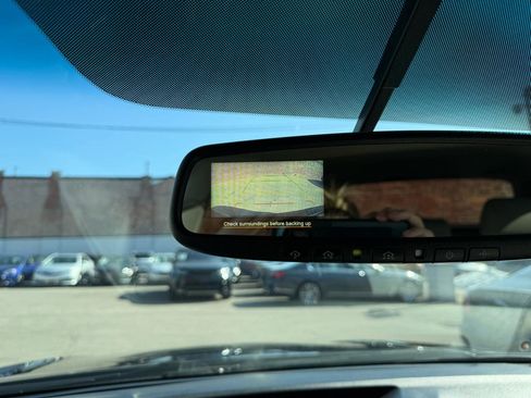 Used 2012 Subaru Outback 2.5i Limited w/ Moonroof Pkg image 11