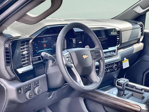 New 2026 Chevrolet Silverado 1500 LT AWD/4WD image 2