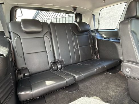 Used 2018 Chevrolet Tahoe LT AWD/4WD image 18