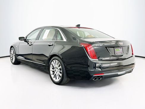 Used 2018 Cadillac CT6 Luxury image 5