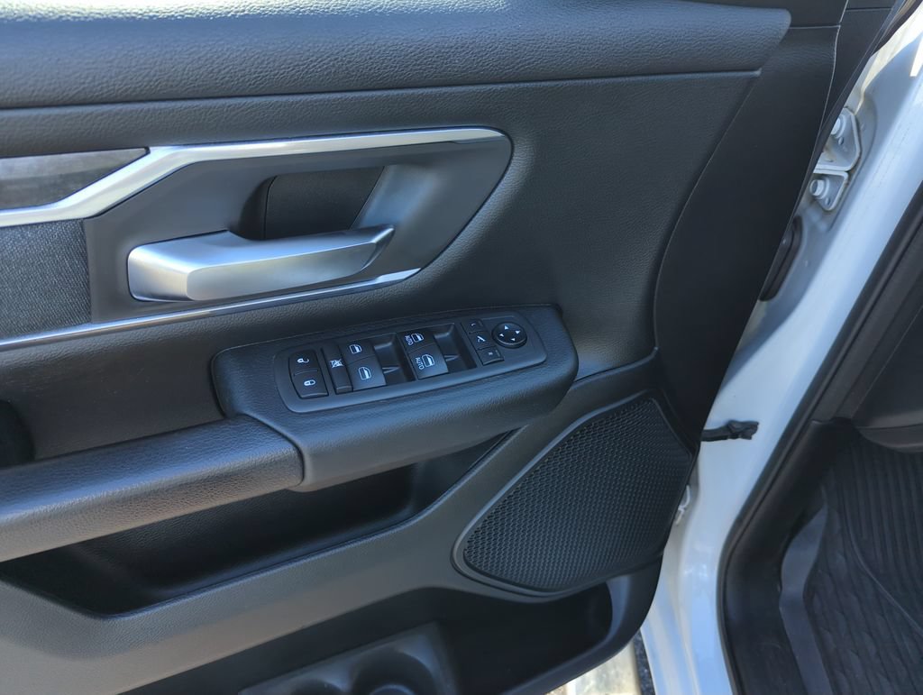 Used 2019 RAM 1500 Big Horn AWD/4WD image 18