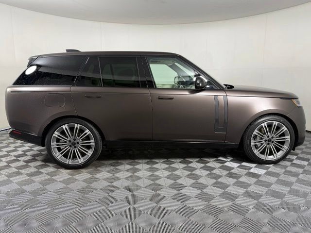 New 2026 Land Rover Range Rover SE AWD/4WD image 9