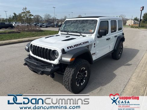 Used 2024 Jeep Wrangler Unlimited Rubicon w/ Technology Group image 1