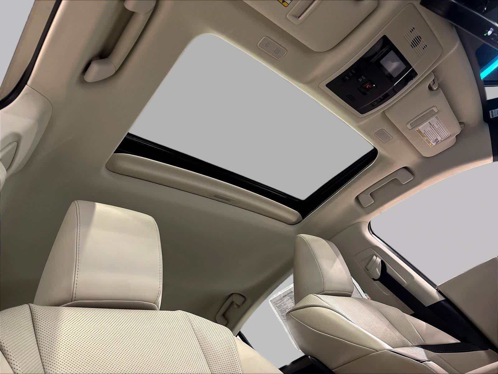 Used 2025 Lexus ES 350 w/ Premium Package FWD image 29