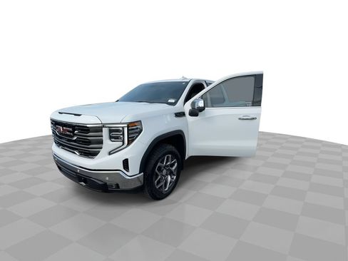 Certified 2026 GMC Sierra 1500 SLT w/ SLT Premium Plus Package AWD/4WD image 3