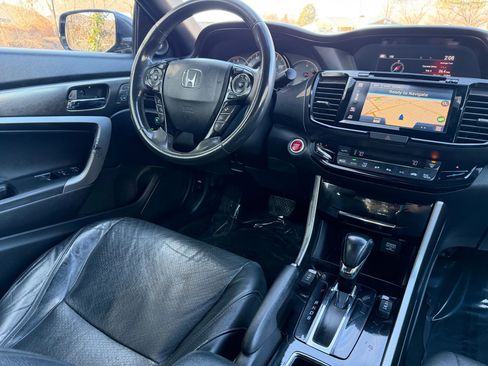 Used 2016 Honda Accord EX-L image 25