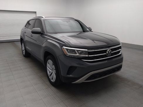 Used 2021 Volkswagen Atlas Cross Sport SE FWD image 13