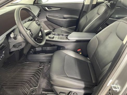 Certified 2023 Kia EV6 Wind w/ Wind Technology Package image 2