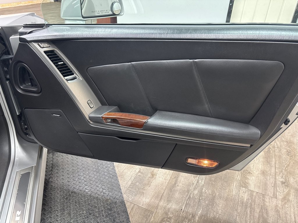 Used 2006 Cadillac XLR RWD image 34