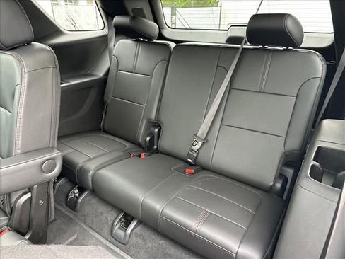 Certified 2023 Chevrolet Traverse RS w/ LPO, Floor Liner Package AWD/4WD image 18