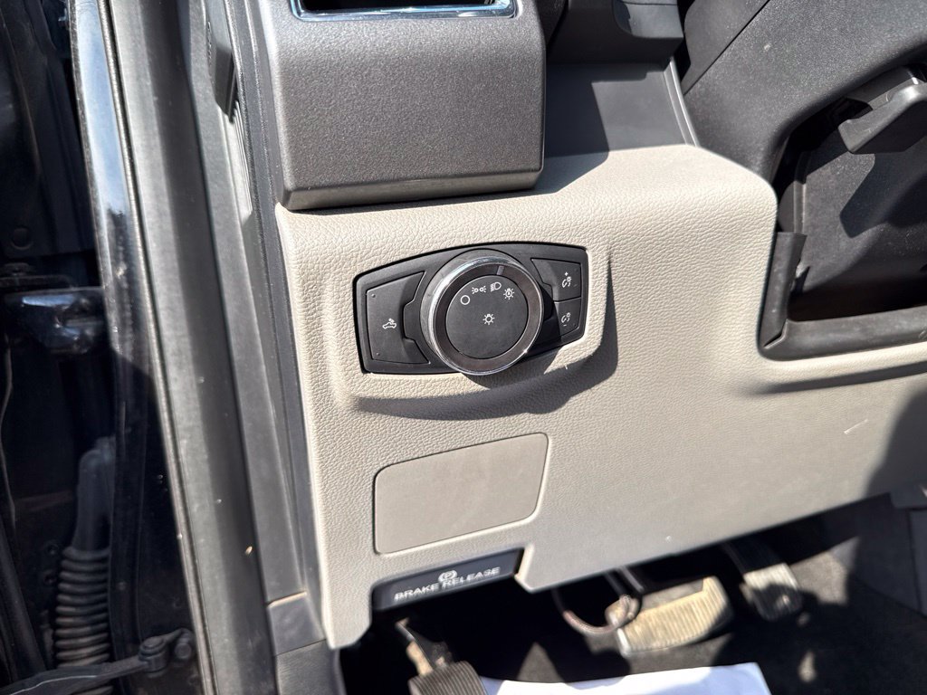 Used 2018 Ford F250 XLT AWD/4WD image 27