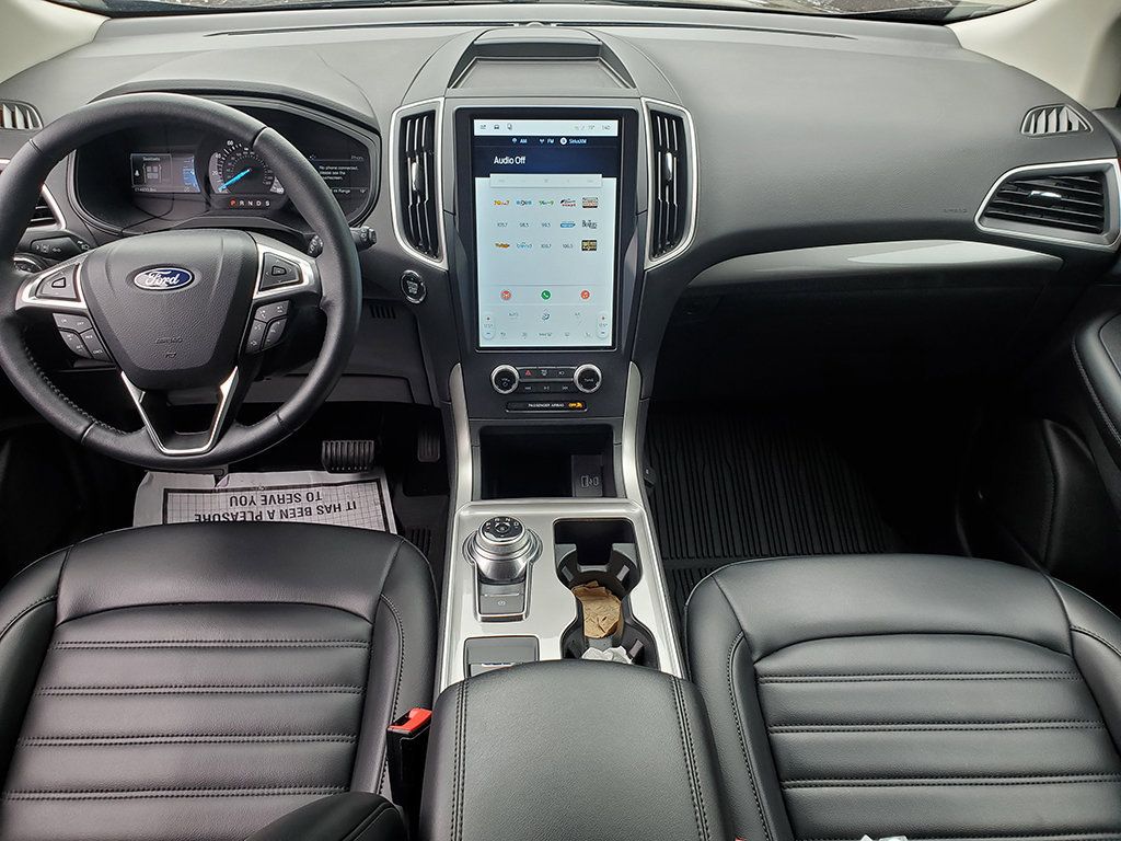 Used 2024 Ford Edge SEL w/ Convenience Package AWD/4WD image 8