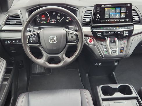 Used 2025 Honda Odyssey Sport-L image 26