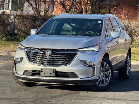 Used 2022 Buick Enclave Premium image 1