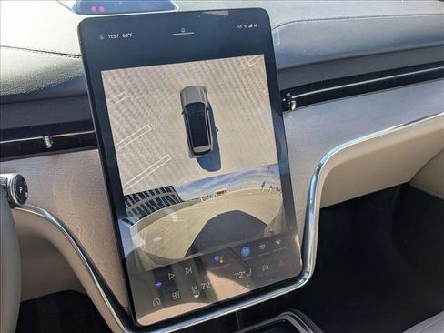 New 2025 Volvo EX90 Ultra image 19