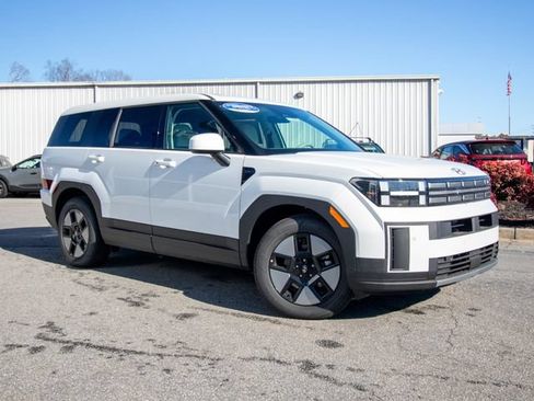 Certified 2026 Hyundai Santa Fe SE AWD/4WD image 2