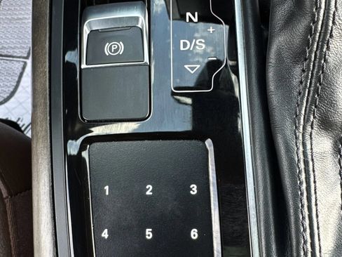 Used 2018 Audi A6 3.0T Premium Plus AWD/4WD image 35
