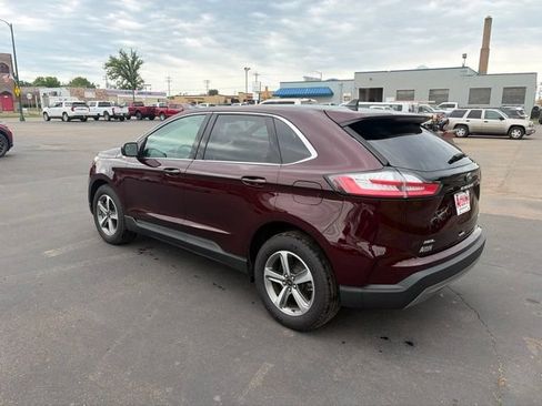 Used 2024 Ford Edge SEL w/ Convenience Package AWD/4WD image 7