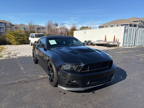 Used 2013 Ford Mustang GT w/ Brembo Brake Pkg image 7