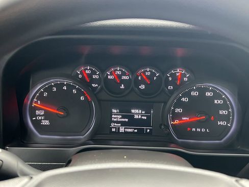 Used 2022 Chevrolet Silverado 1500 Custom w/ LPO, Blackout Package image 9