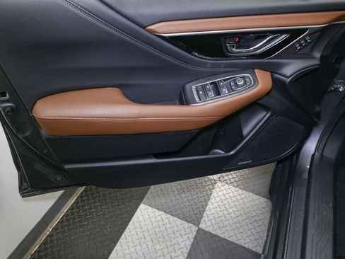 Used 2021 Subaru Outback Touring image 39