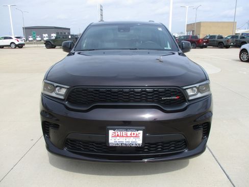 Used 2024 Dodge Durango GT AWD/4WD image 9